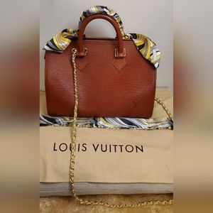 SOLD. Authentic Louis Vuitton Hand Bag Speedy 25